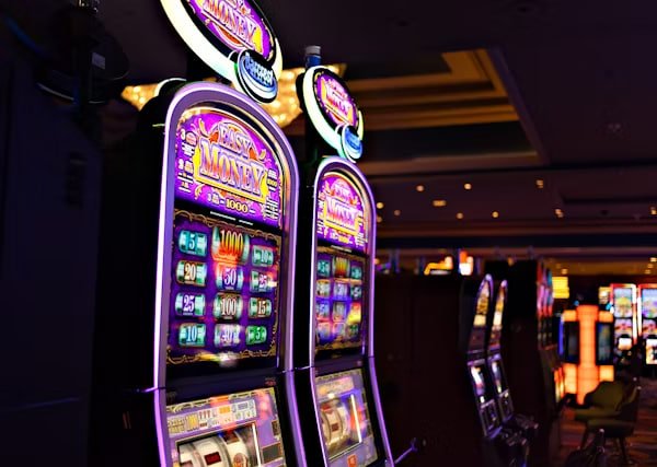 Filipino player spinning video slots on mobile browser at x777 login